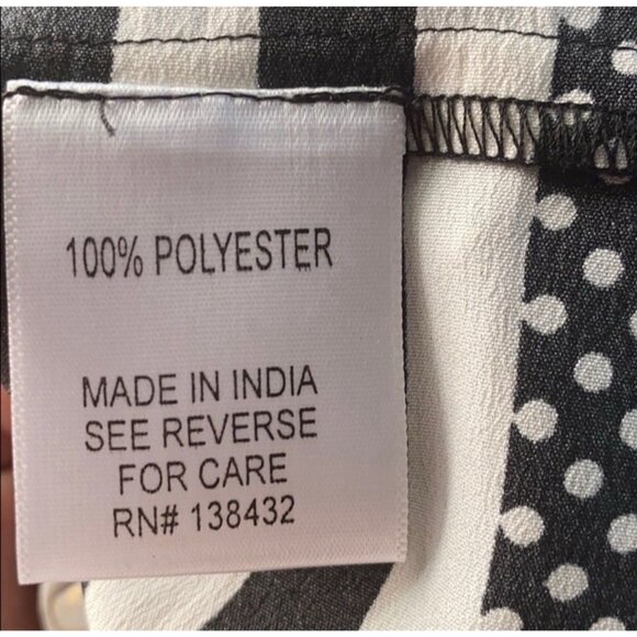 Anthropologie ModCloth Black Ivory Top Medium M Peter Pan Collar - Picture 10 of 10